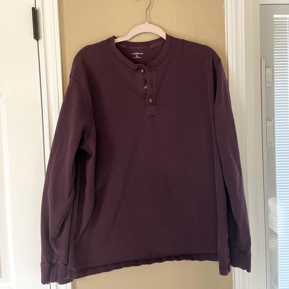 Maroon long sleeve Henley